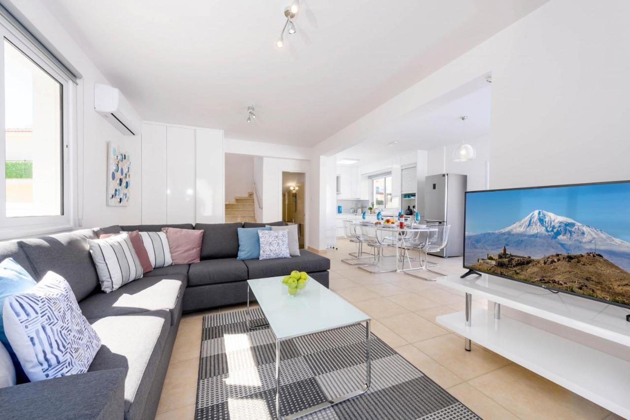 Villa Elaine Protaras Esterno foto